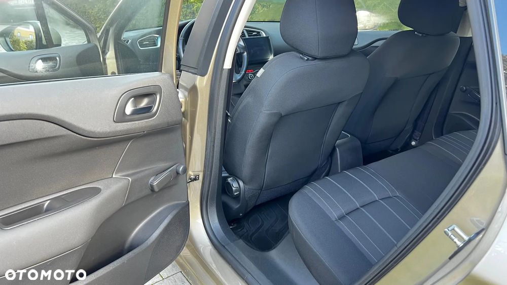 Citroën C4 VTi 120 Business Class - 11