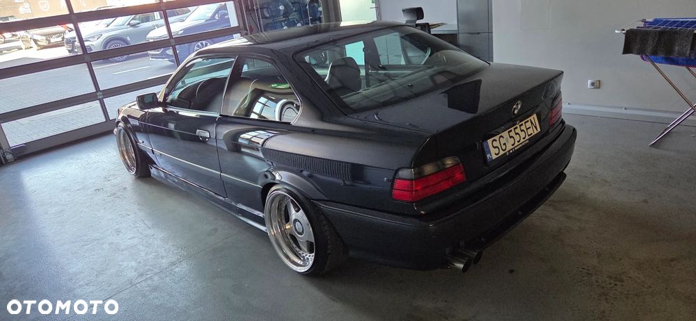 BMW Seria 3 - 10