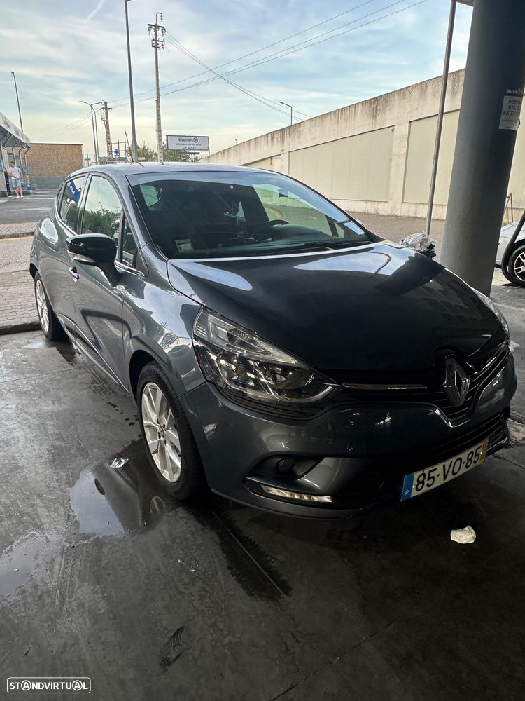 Renault Clio 0.9 TCe Limited - 9