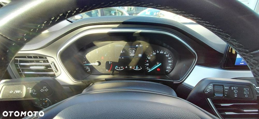 Ford Focus 1.5 EcoBlue SCR Connected - 21