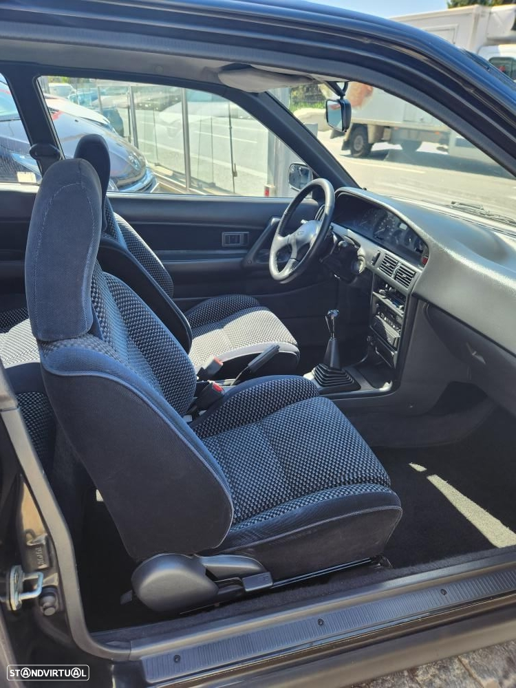 Toyota Corolla Liftback 1.6 GTi - 31