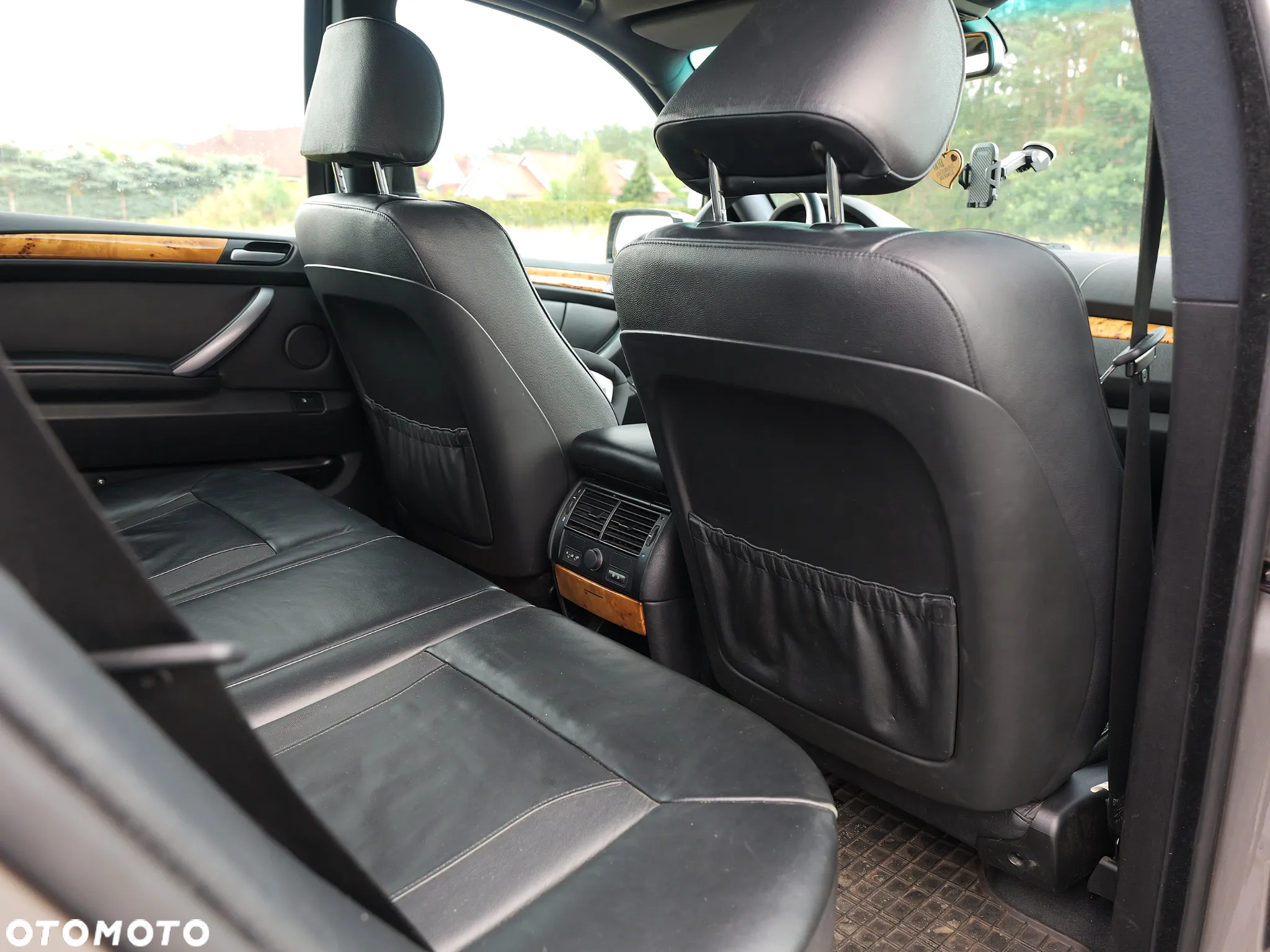 BMW X5 4.4i - 28