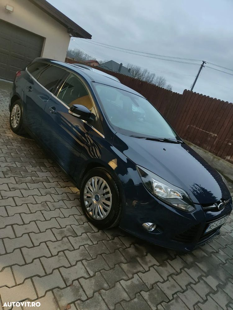 Ford Focus 1.6 TDCI DPF Titanium - 8