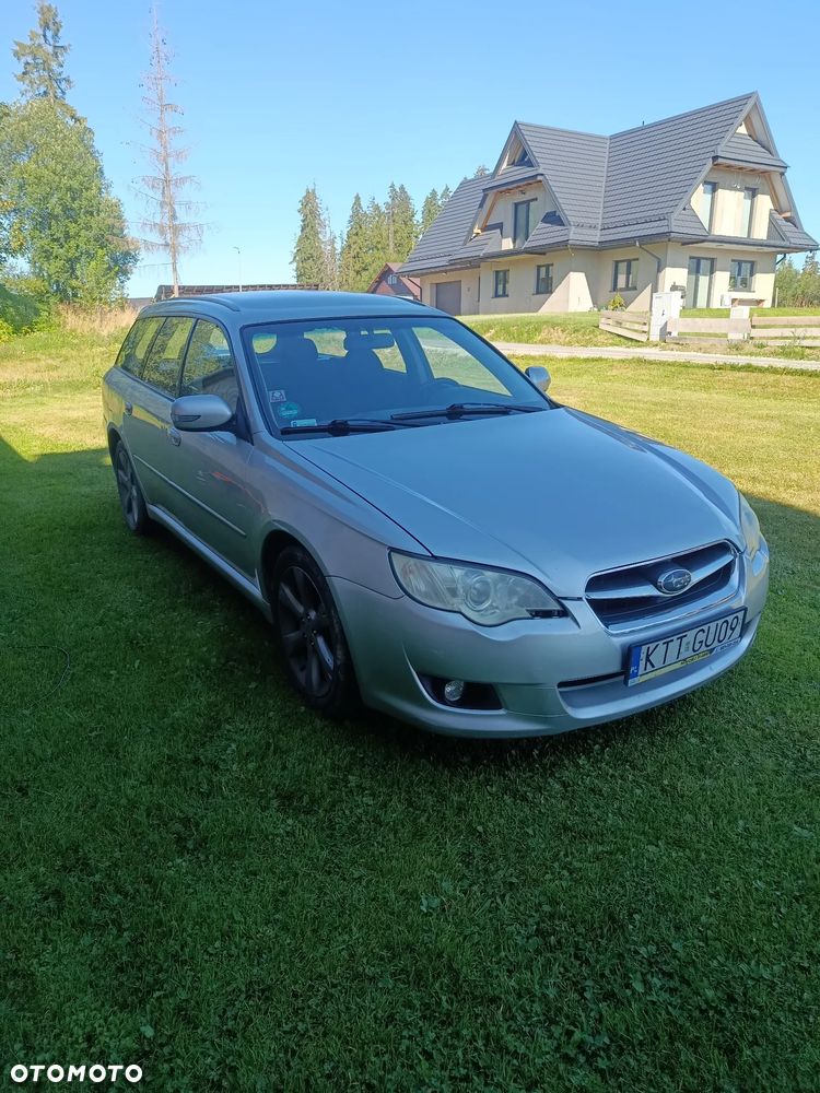 Subaru Legacy - 1