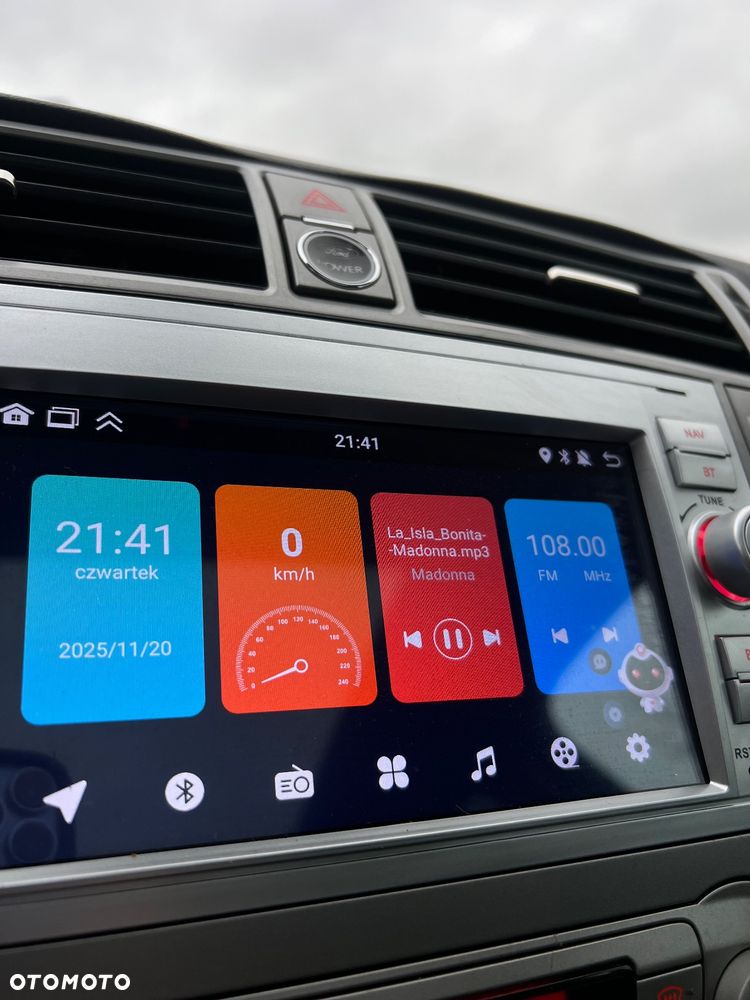 Ford Kuga 2.0 TDCi 4x4 Titanium - 26