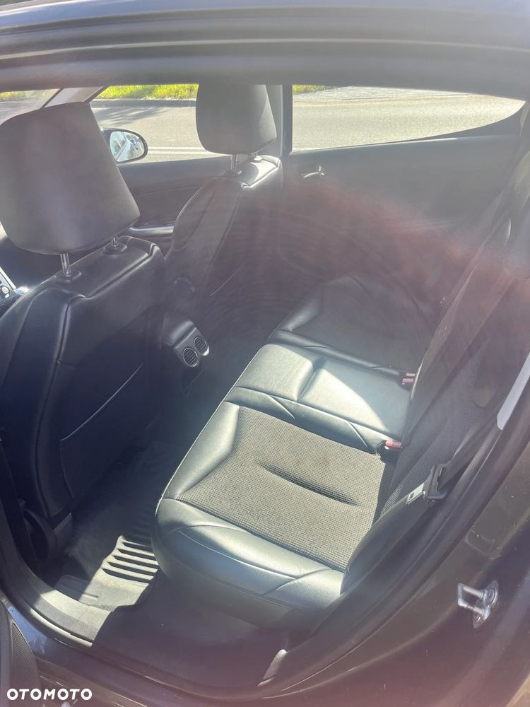 Peugeot 308 - 4
