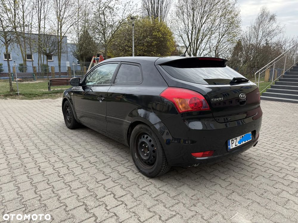 Kia ProCeed 1.6 Crdi Comfort - 3