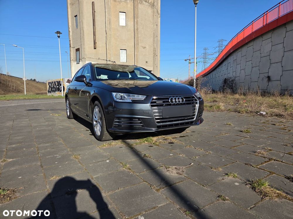 Audi A4 Avant 2.0 TDI S tronic quattro - 5