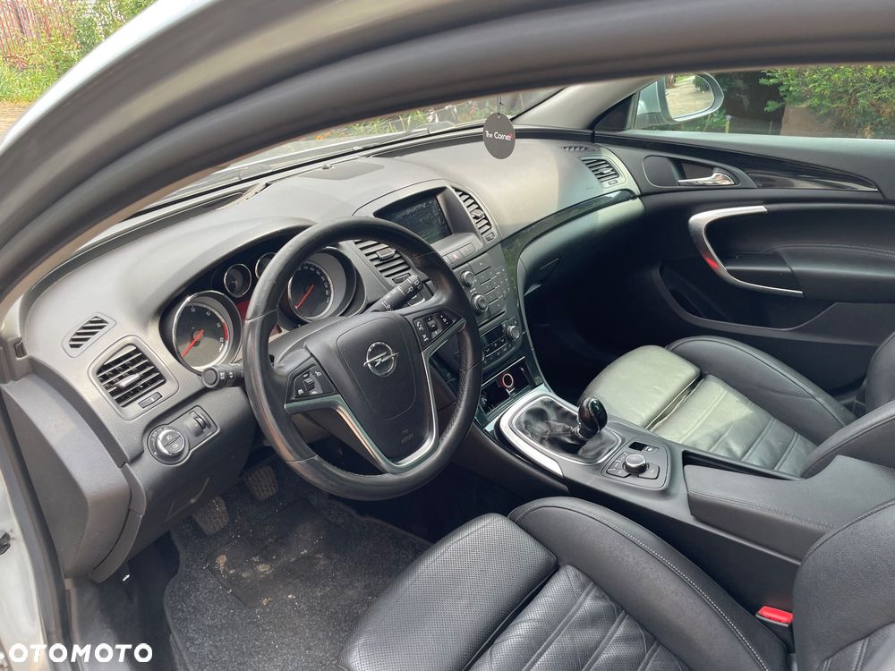 Opel Insignia - 14