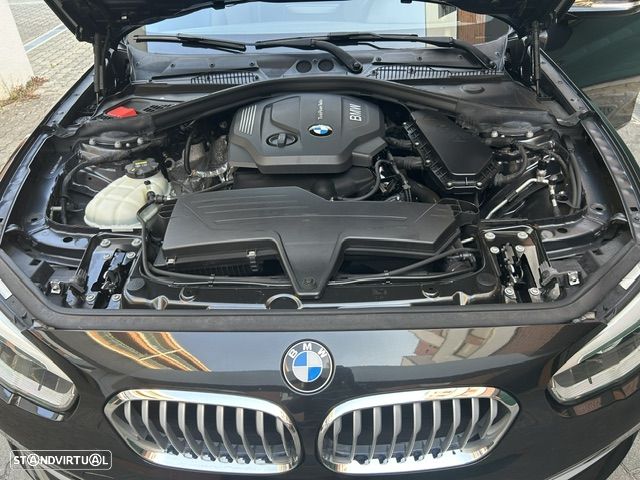BMW 116 d Line Urban Auto - 30