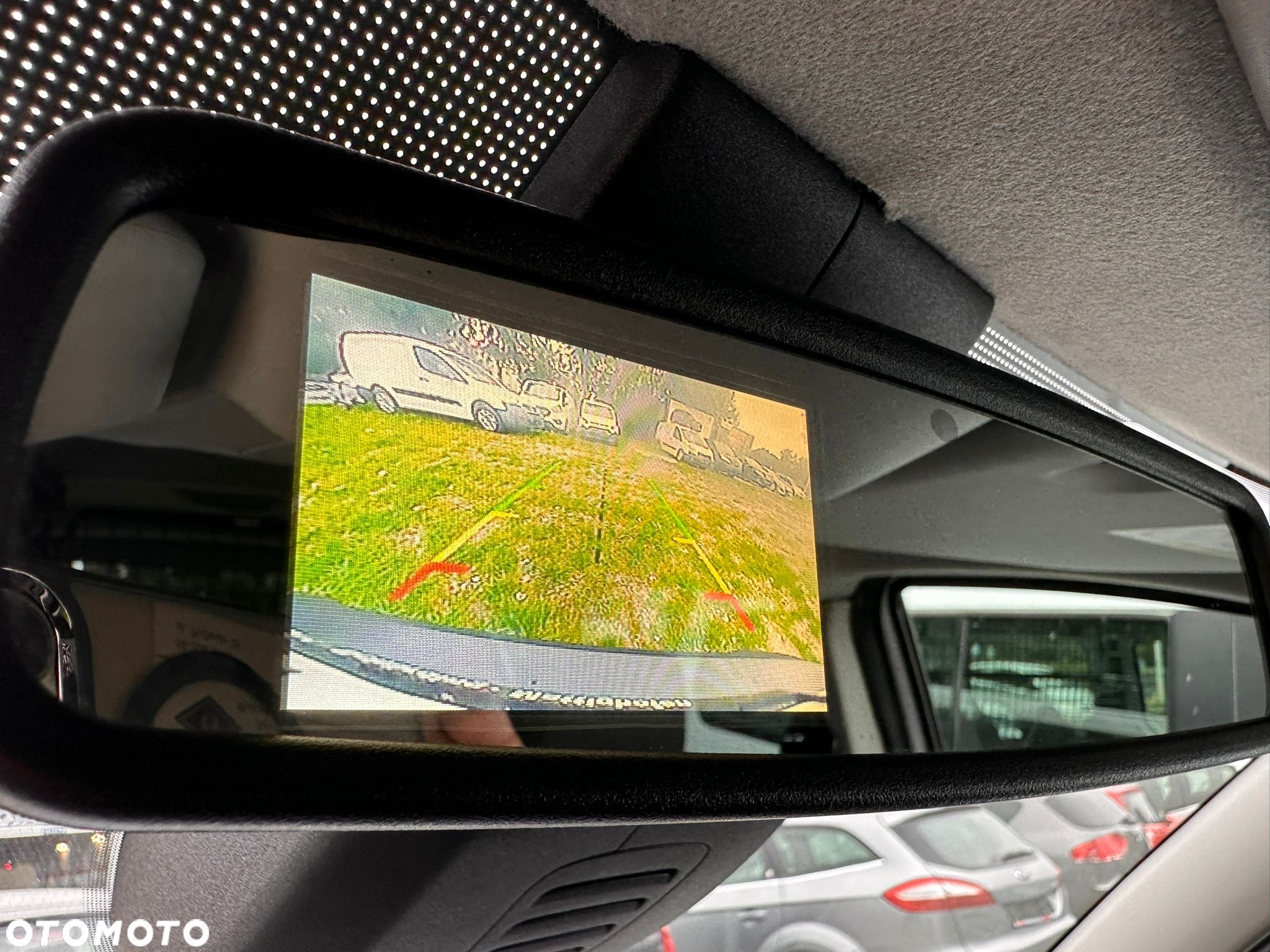 Ford Tourneo Connect Grand - 17