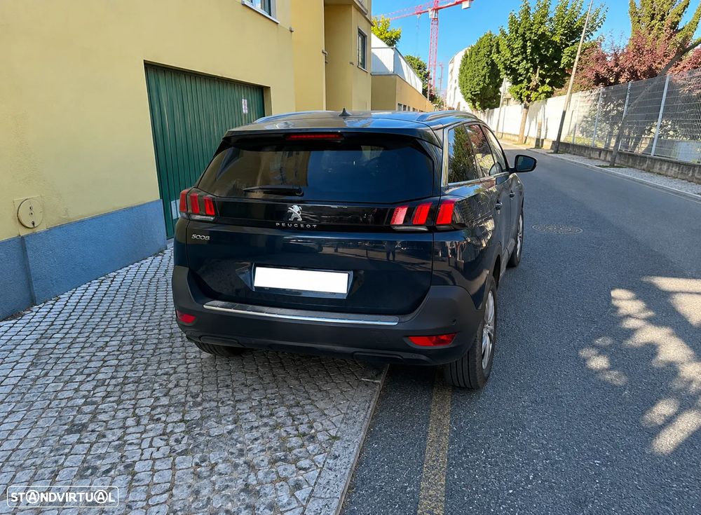 Peugeot 5008 1.5 BlueHDi Allure EAT8 - 6
