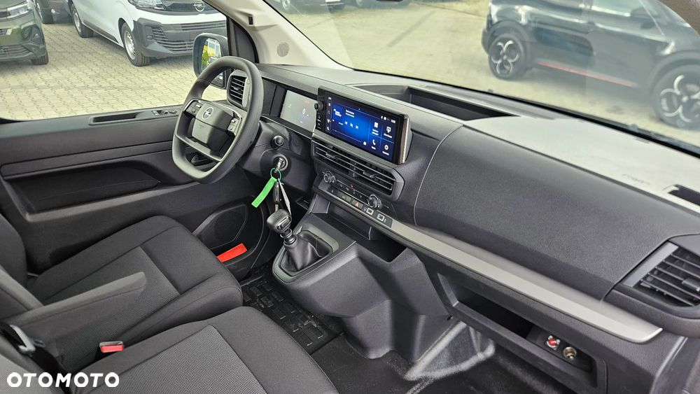 Opel Vivaro - 18