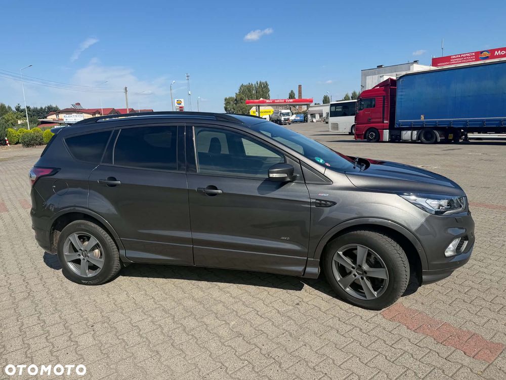 Ford Kuga 2.0 TDCi AWD ST-Line - 7