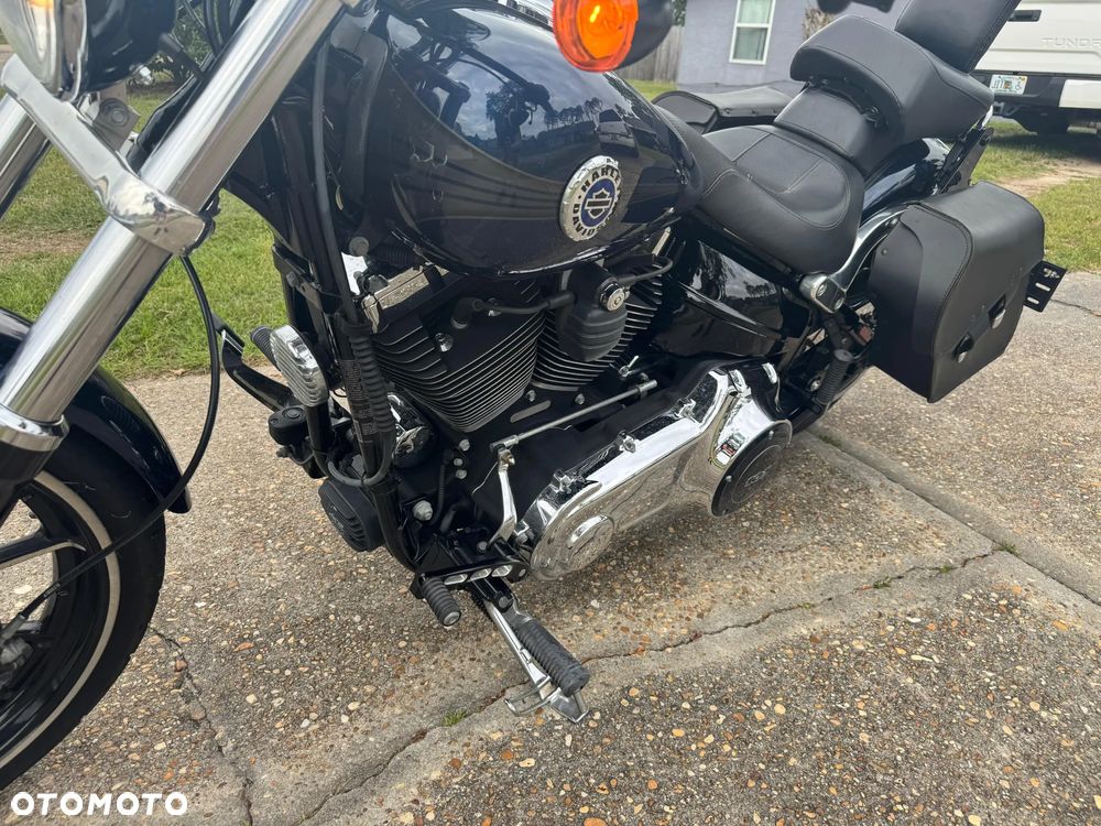 Harley-Davidson FXSB Breakout - 20