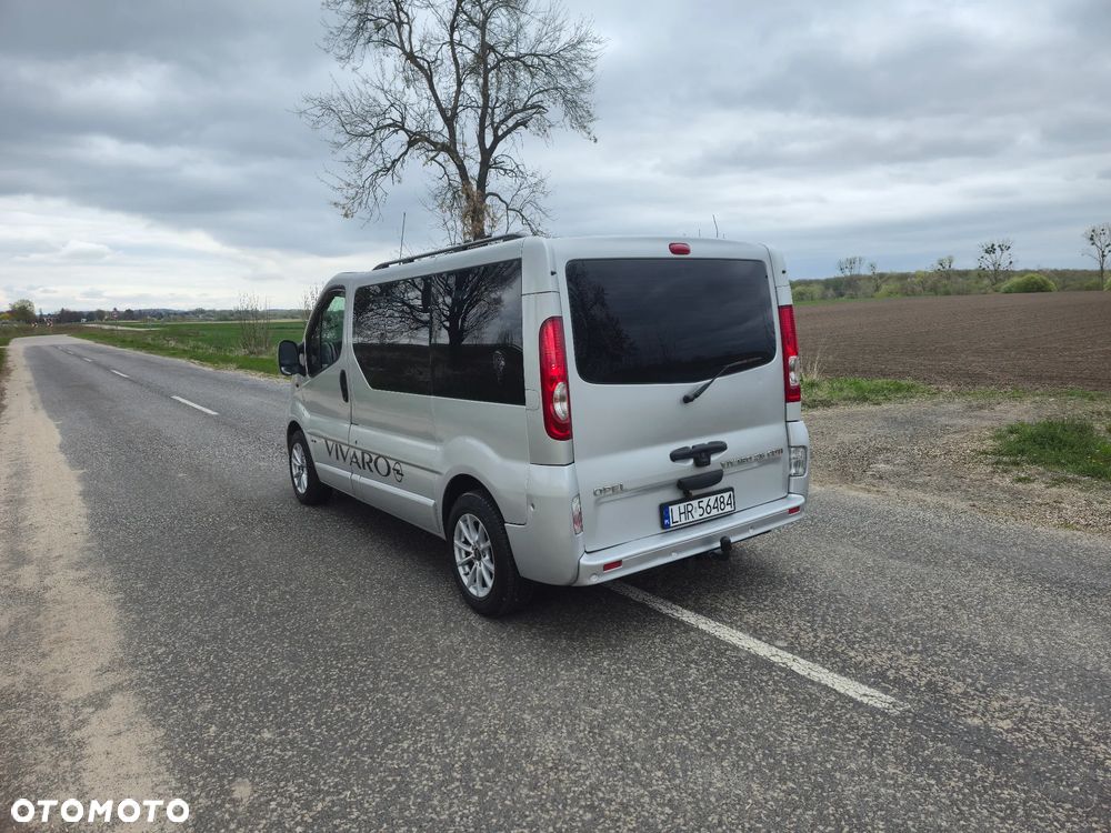 Opel Vivaro - 11