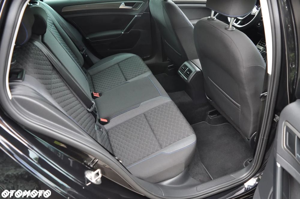 Volkswagen Golf 1.6 TDI Join - 27