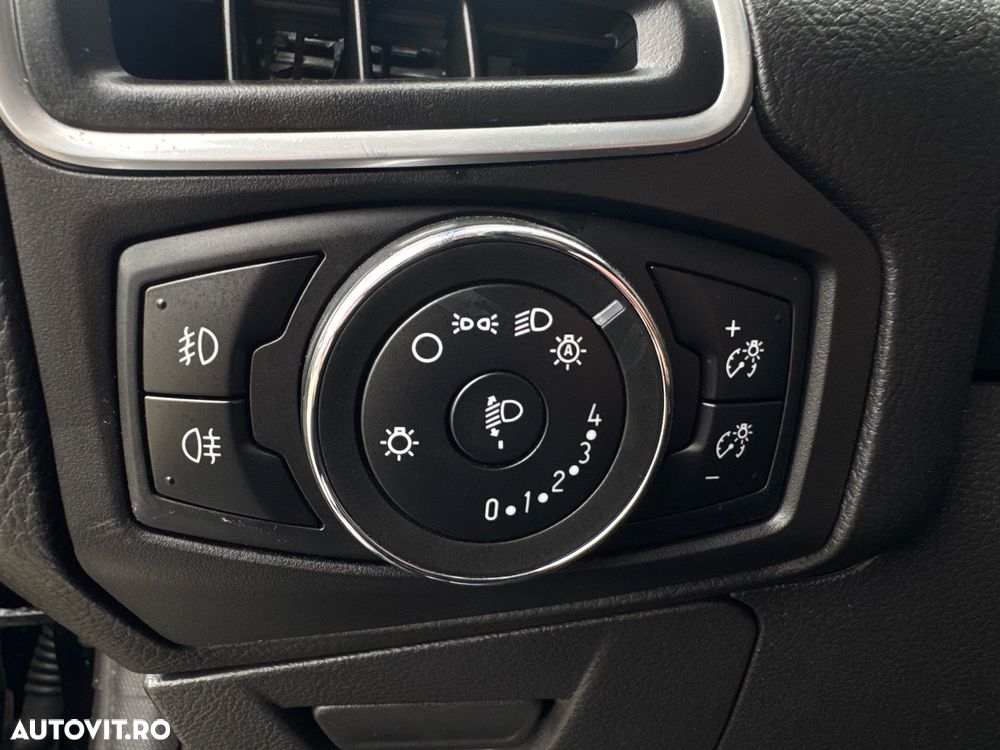 Ford Focus 1.6 Ecoboost Start Stop Trend - 22