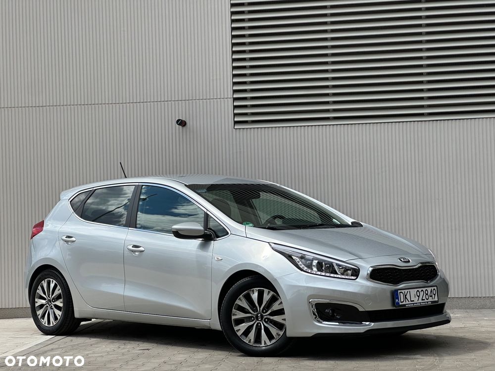 Kia Ceed 1.6 CRDi L Business Line - 2