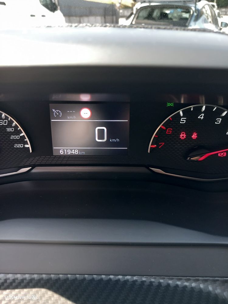 Peugeot 2008 1.2 PureTech Active - 10
