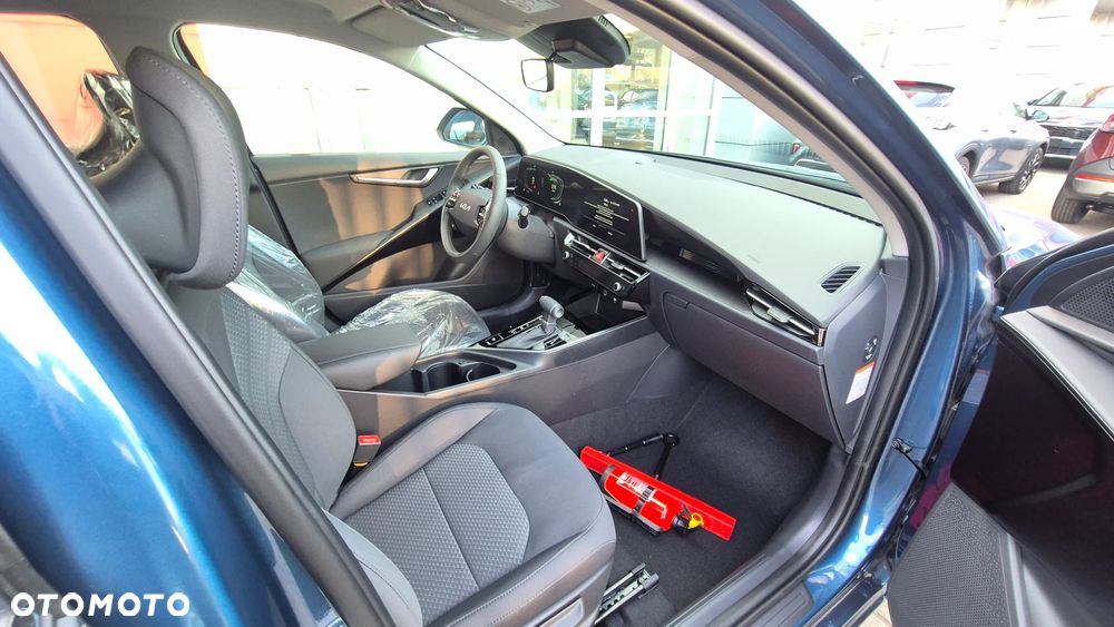 Kia Niro 1.6 GDI Hybrid M - 13