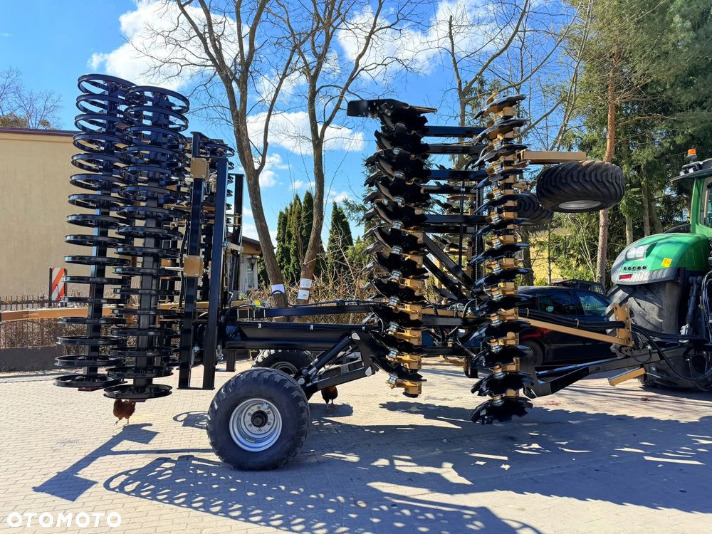 Inny Varion CUTTER 600 - 28