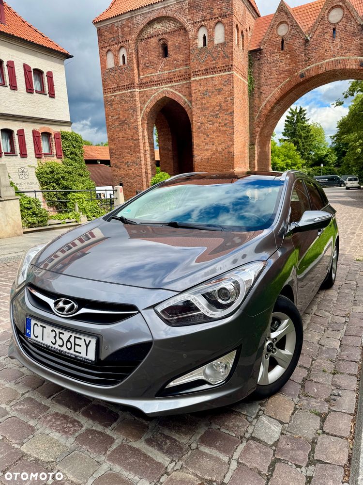 Hyundai i40 i40cw 1.7 CRDi Automatik Fifa World Cup Edition Gold - 15