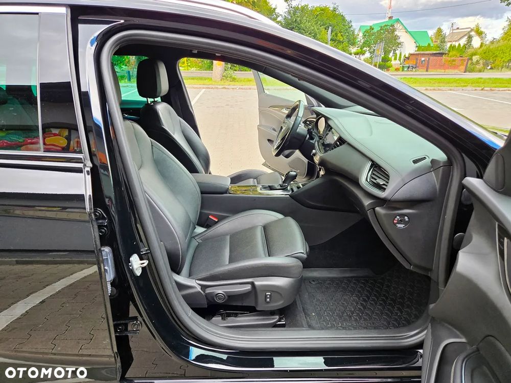 Opel Insignia 1.5 Automatik Business Elegance - 17