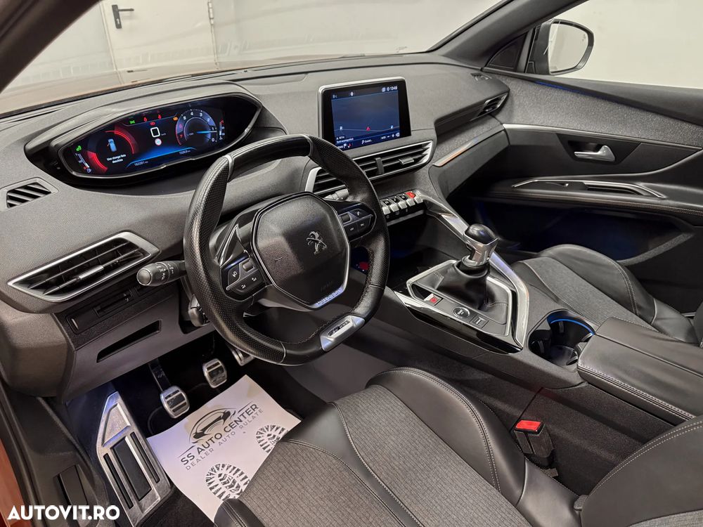 Peugeot 3008 1.2 PureTech Turbo S&S GT-Line - 23