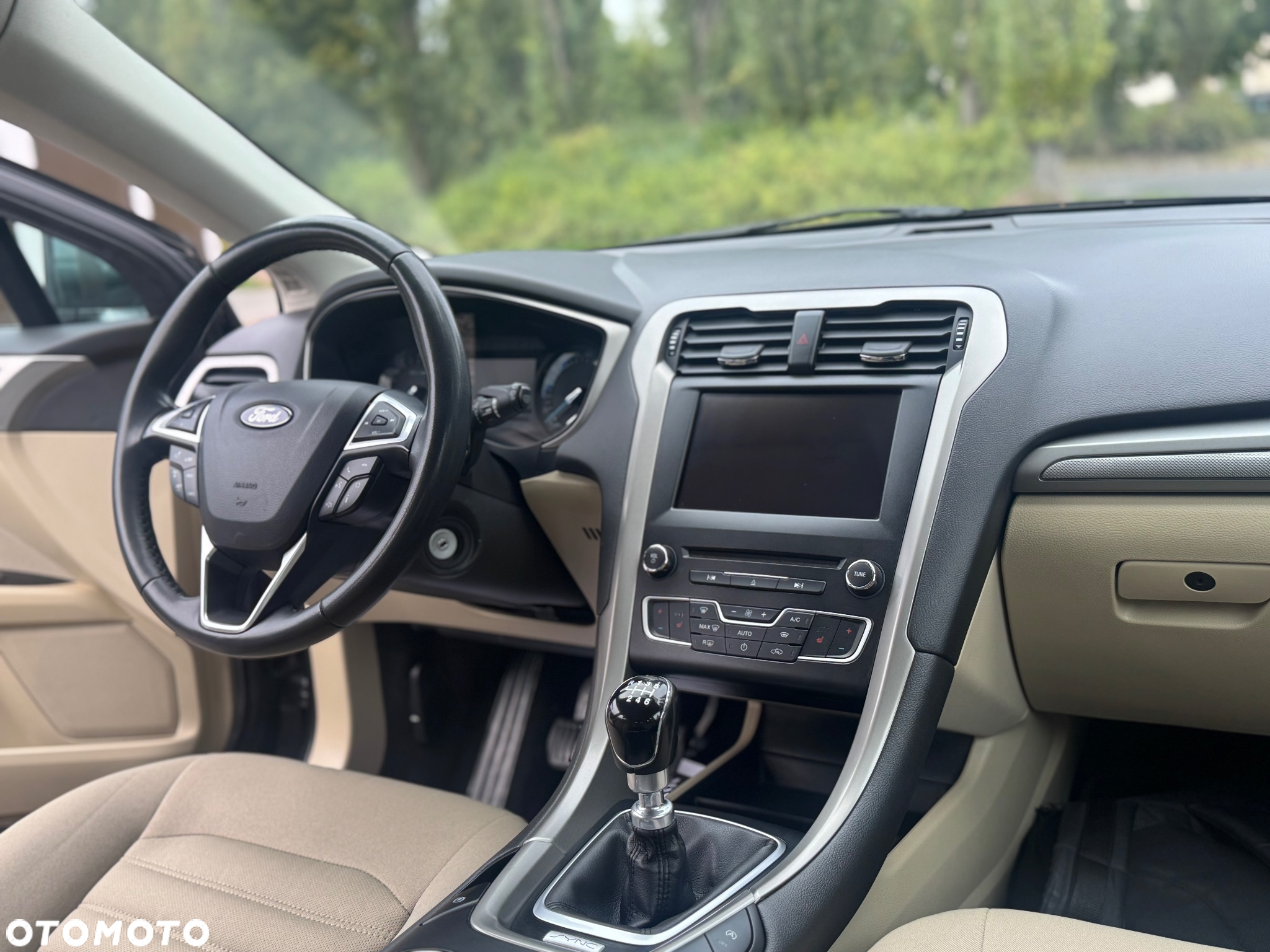 Ford Mondeo 1.5 EcoBoost Titanium - 28