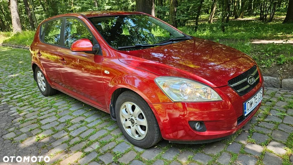 Kia Ceed 1.6 Optimum + - 1
