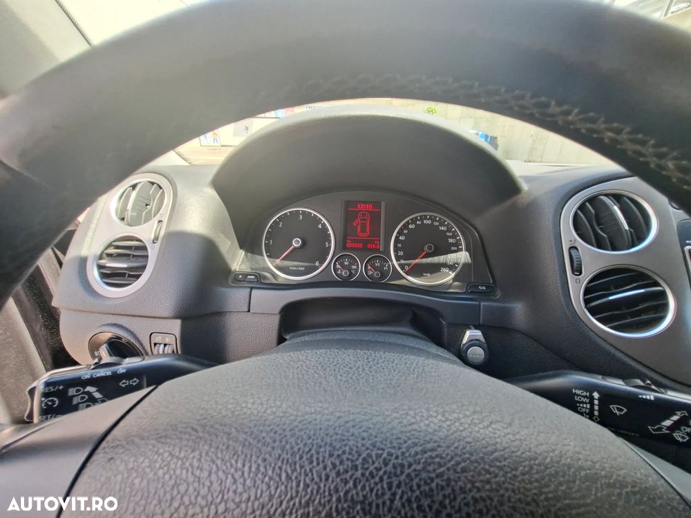 Volkswagen Tiguan 2.0 TDI DPF 4Motion Trend&Fun - 10
