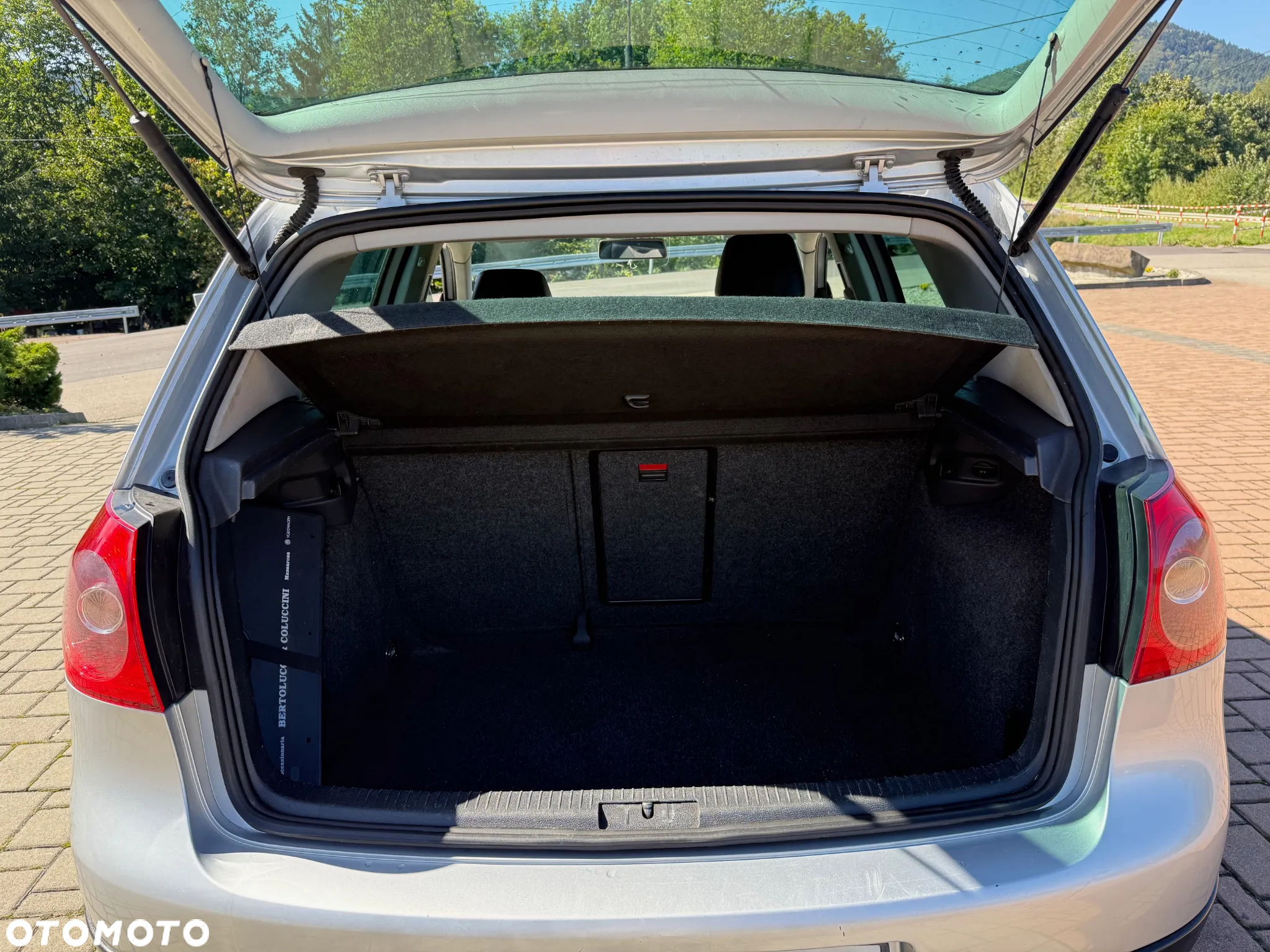 Volkswagen Golf 1.9 TDI GT Sport - 19
