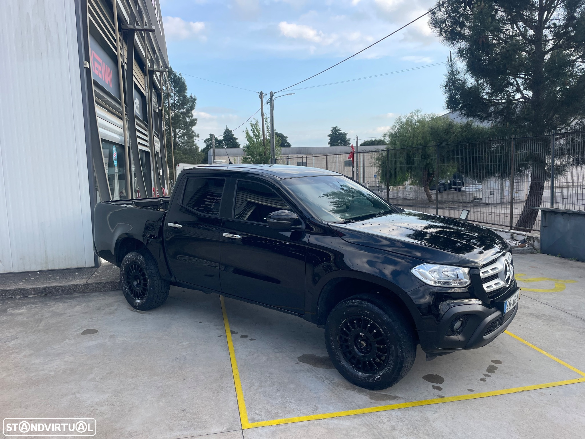 Mercedes-Benz X 250 d Power 4-Matic - 12