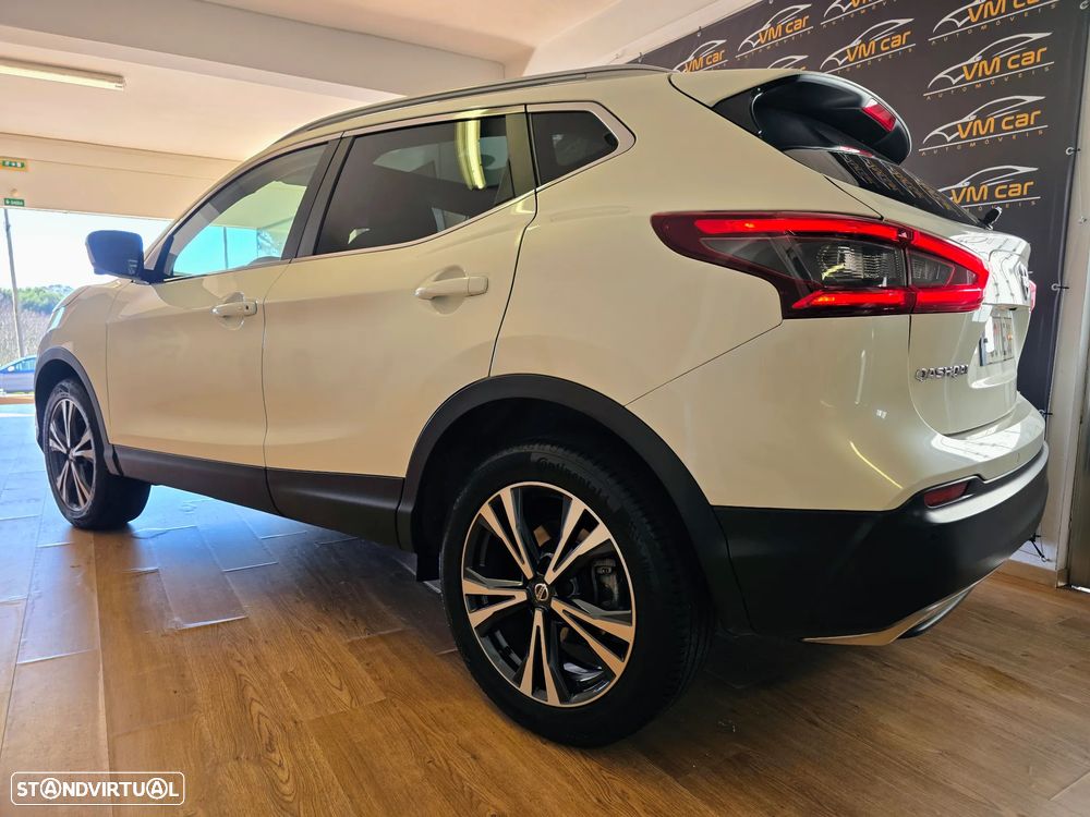 Nissan Qashqai 1.5 dCi N-Connecta Led - 13