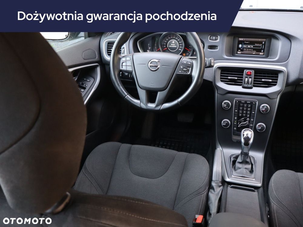 Volvo V40 - 9
