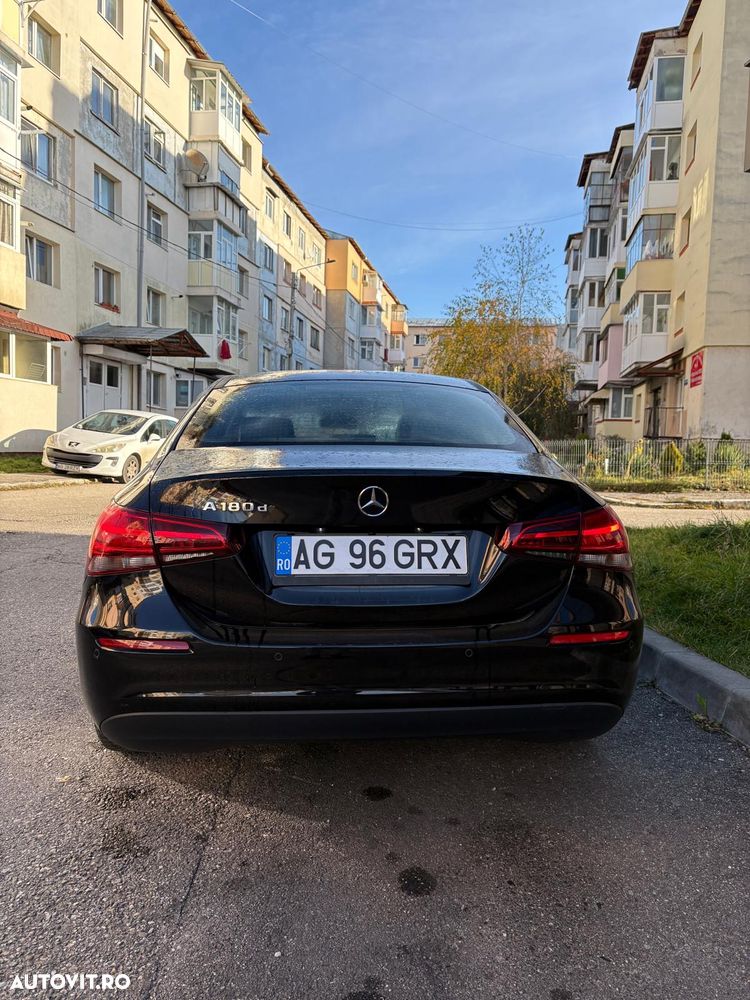 Mercedes-Benz A 180 d Aut. - 8