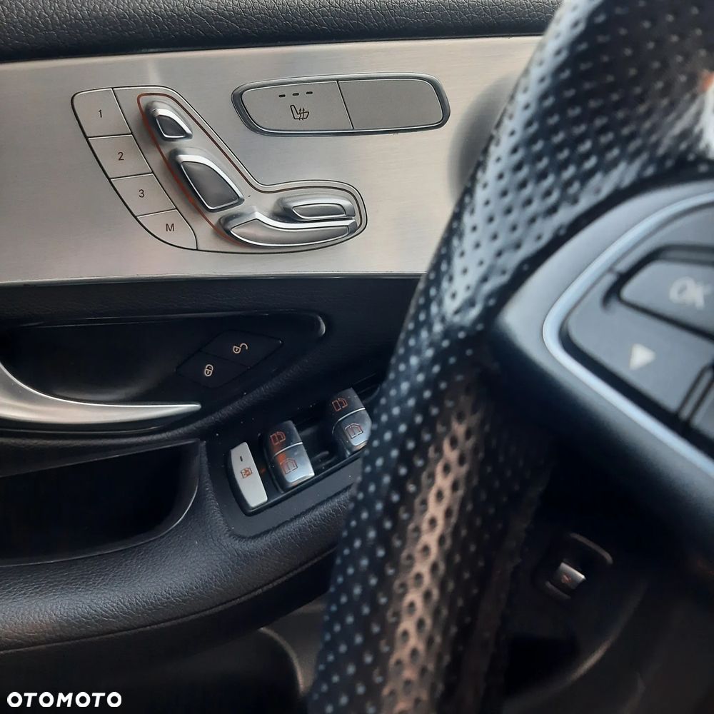 Mercedes-Benz GLC - 18