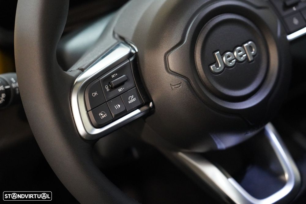 Jeep Avenger 54 kWh Summit - 9