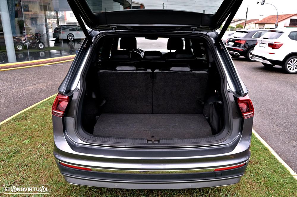 VW Tiguan Allspace - 37