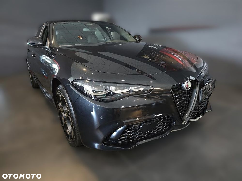 Alfa Romeo Giulia 2.0 Turbo Intensa Q4 - 3
