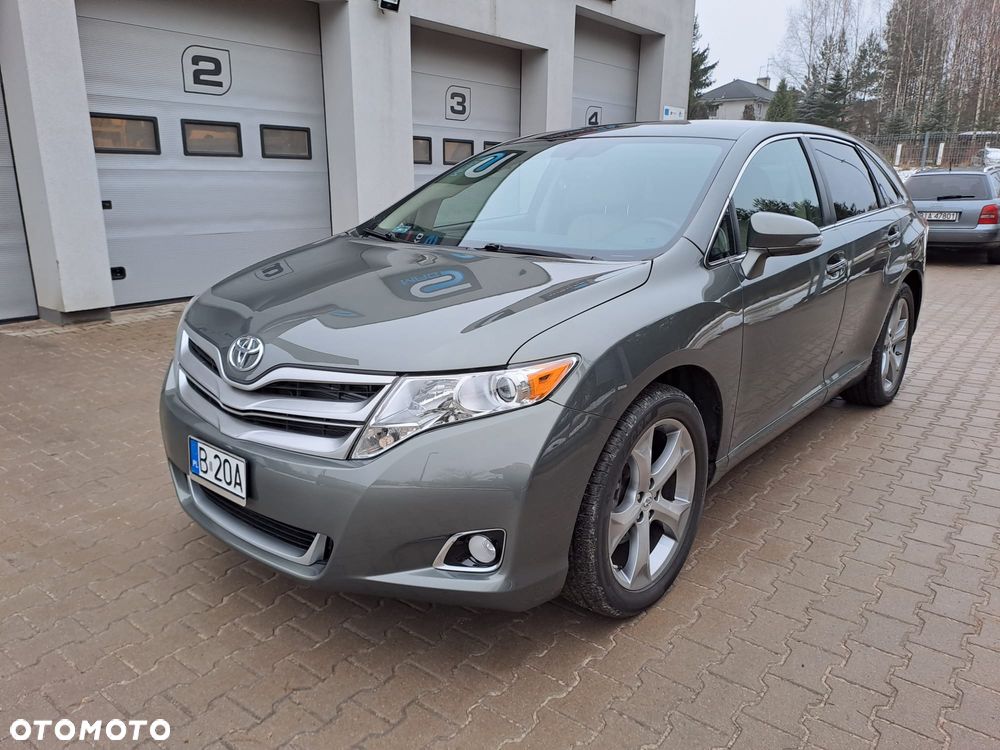 Toyota Venza 3.5 V6 AWD - 1