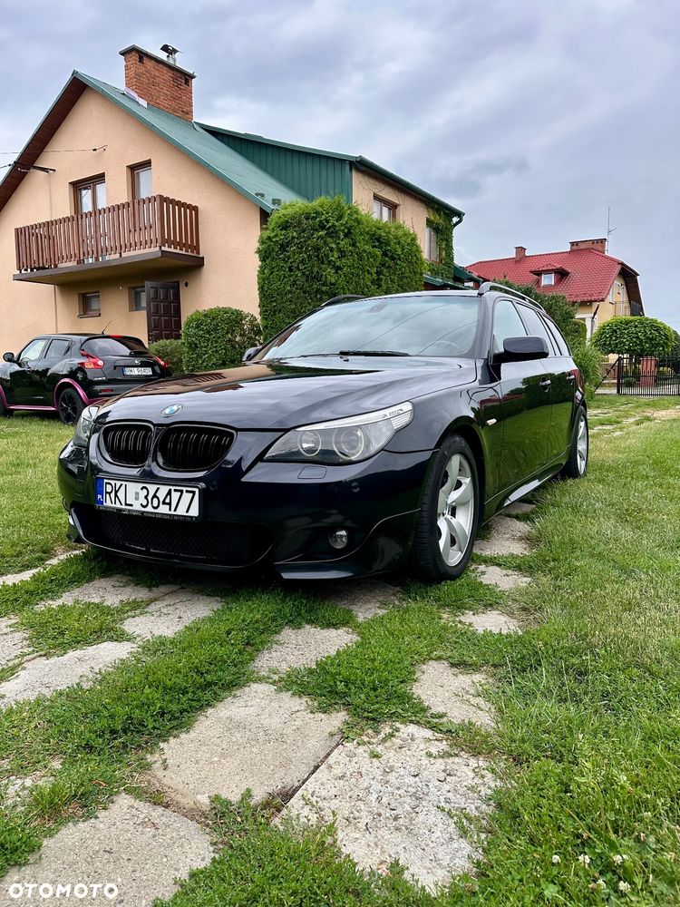 BMW Seria 5 525d - 2