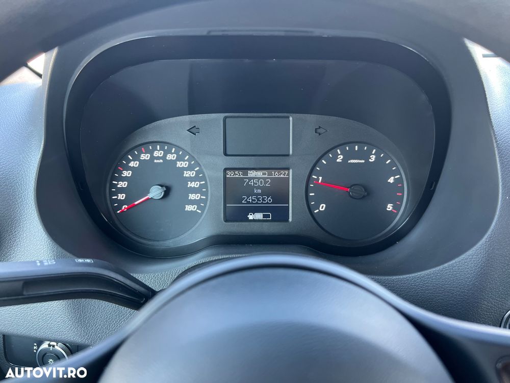 Mercedes-Benz Sprinter Standard HA BASE - 12