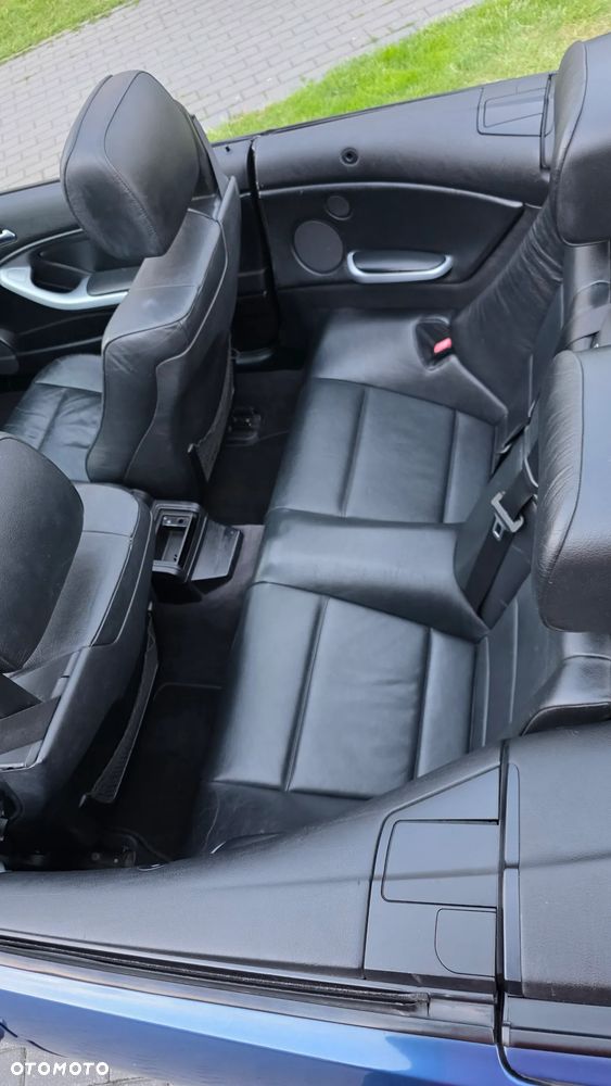 BMW Seria 3 318 Ci Edition Lifestyle - 6