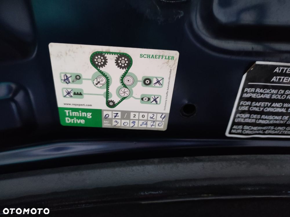 Alfa Romeo 159 2.0JTDM Sport Plus - 15