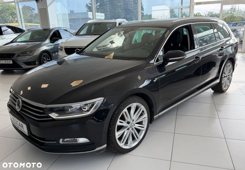 Volkswagen Passat - 2