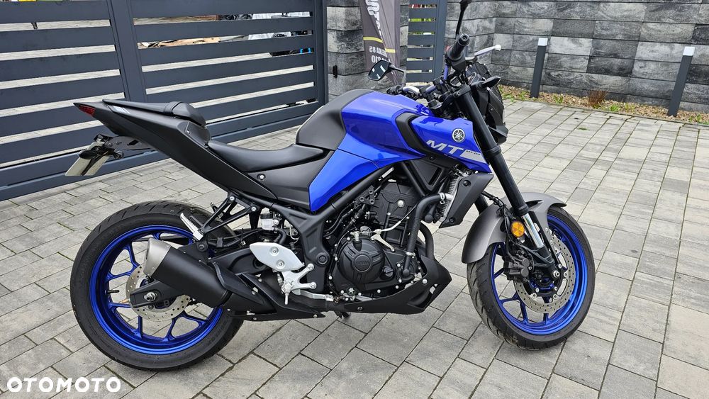 Yamaha MT - 3