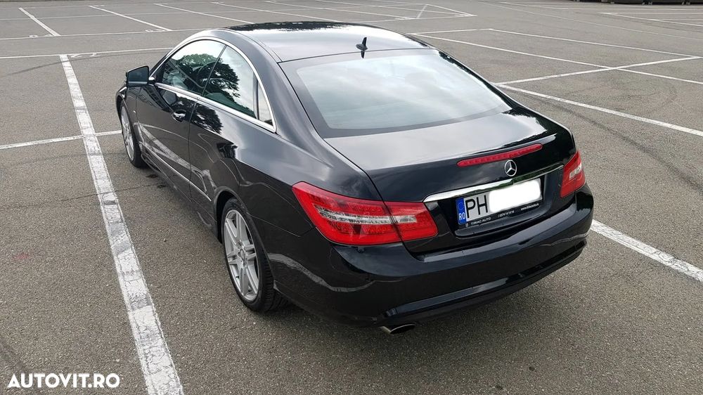 Mercedes-Benz E 220 CDI DPF BlueEFFICIENCY 7G-TRONIC Avantgarde - 9