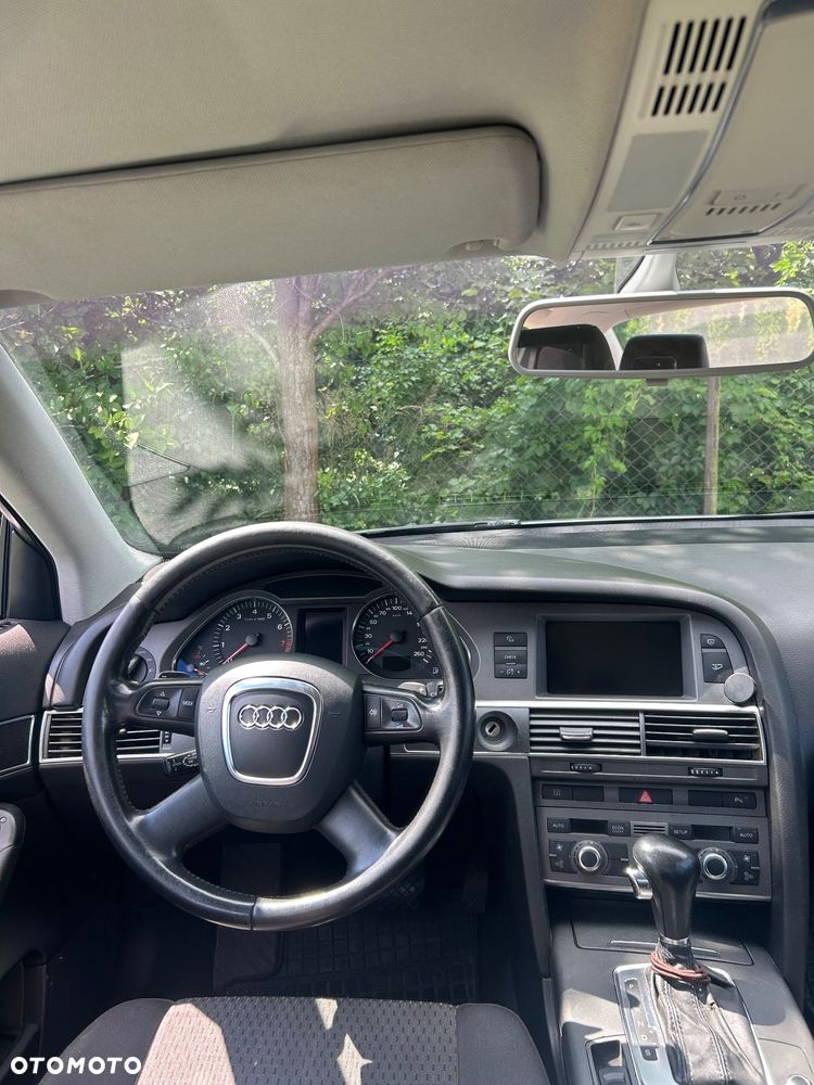 Audi A6 Avant 2.4 multitronic - 8